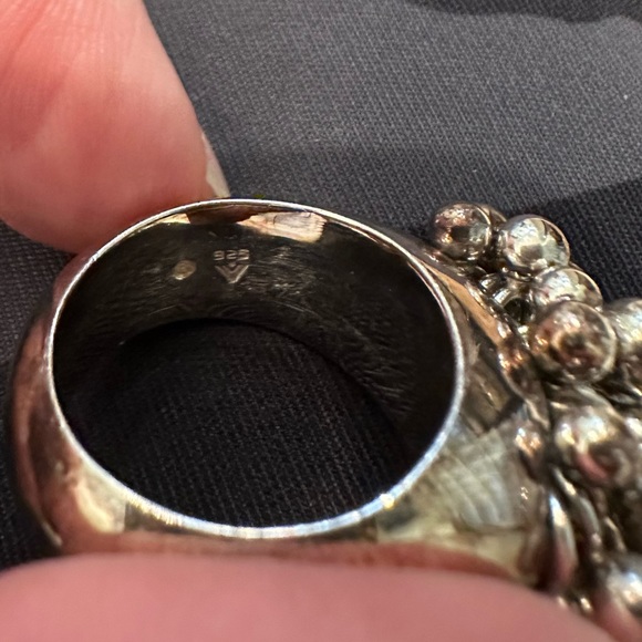 Sterling silver (925) ring with tiny silver balls that move. - Picture 4 of 4